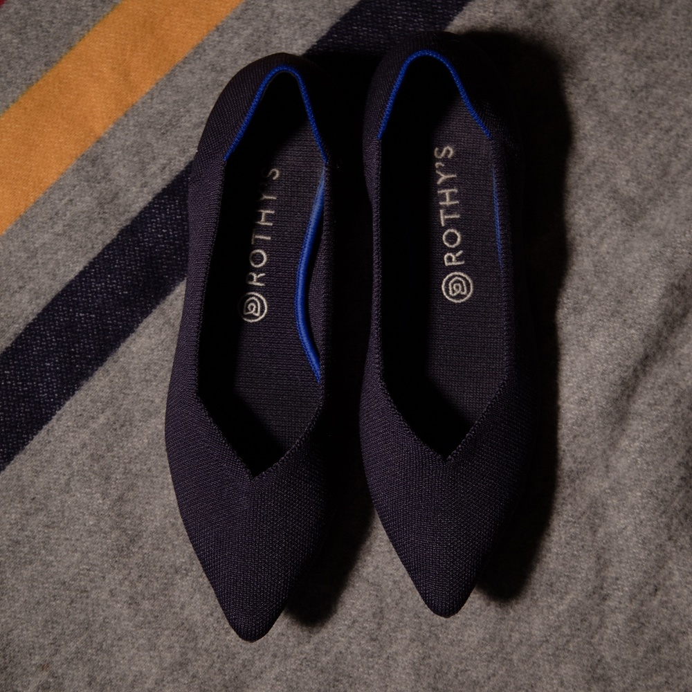 Navy Blue Point Flat